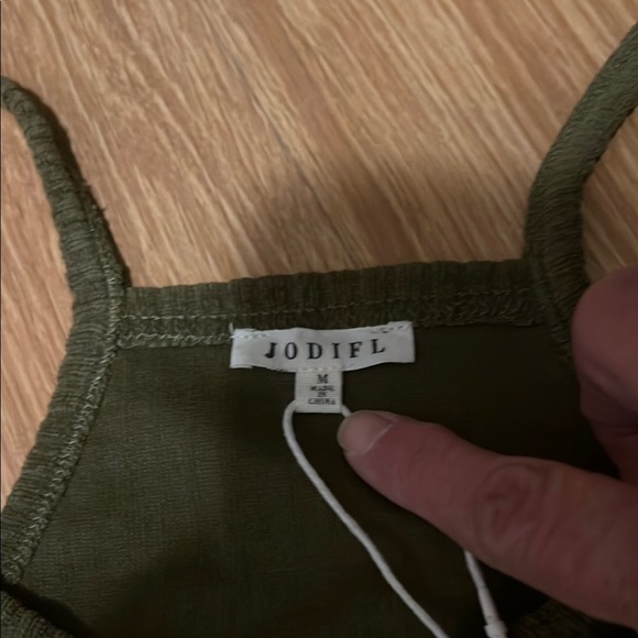 JODIFL Green Jumpsuit with Spaghetti Straps and Tapered Legs new medium - Picture 2 of 6